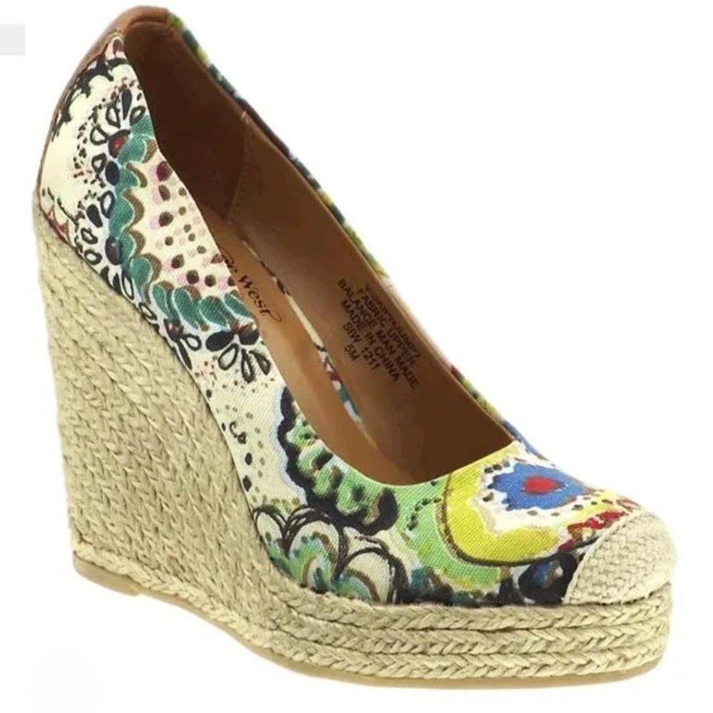 Nine West Multicolored floral print wedge espadrille‎ NWOT sz 9